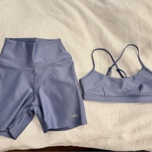 ALO Yoga 5” airlift energy short & airlift intrigue bra set